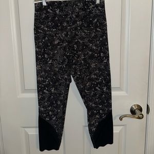Lululemon base pace leggings